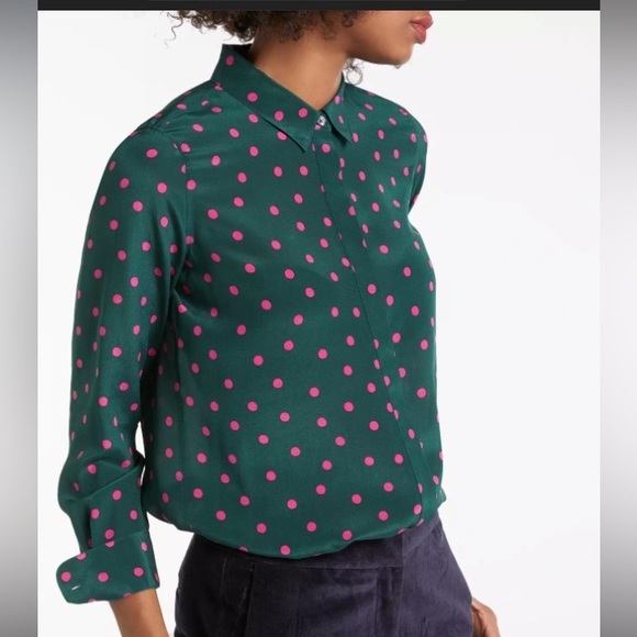 NWT Boden 100% Silk Shirt in green with pink polka dots,  size 6. - Picture 2 of 10